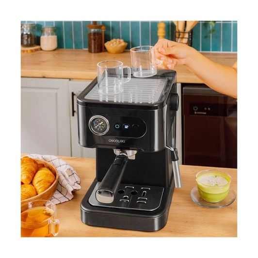 Cecotec Cafetera express Power Espresso 20 Pro. Cafetera express para espresso y cappuccino