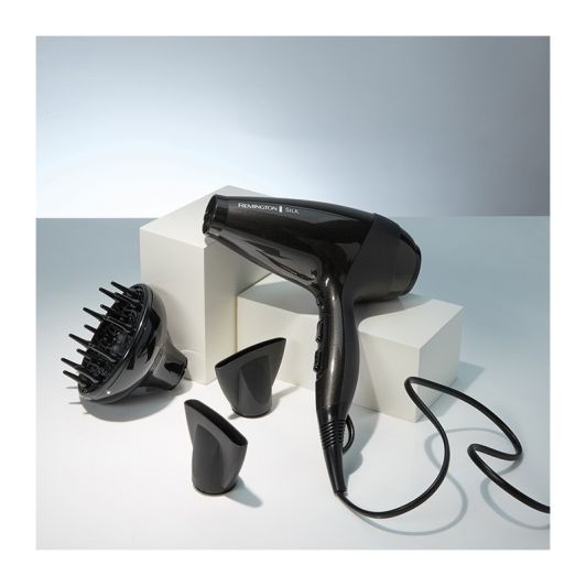 Secador de pelo iónico REMINGTON AC9095 de 2400 W