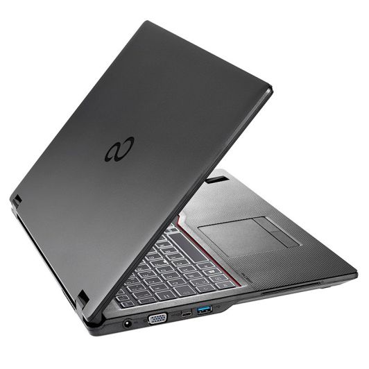 PC portátil FUJITSU Reacondicionado. 15